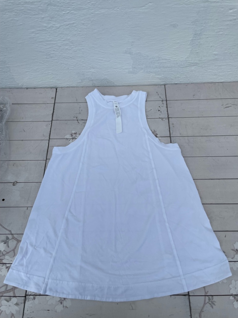 lululemon athletica White Racerback Stretch Tank - Picture 5 of 11